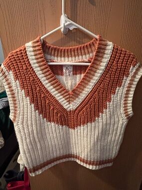 Sadie & Sage Sweater Vest